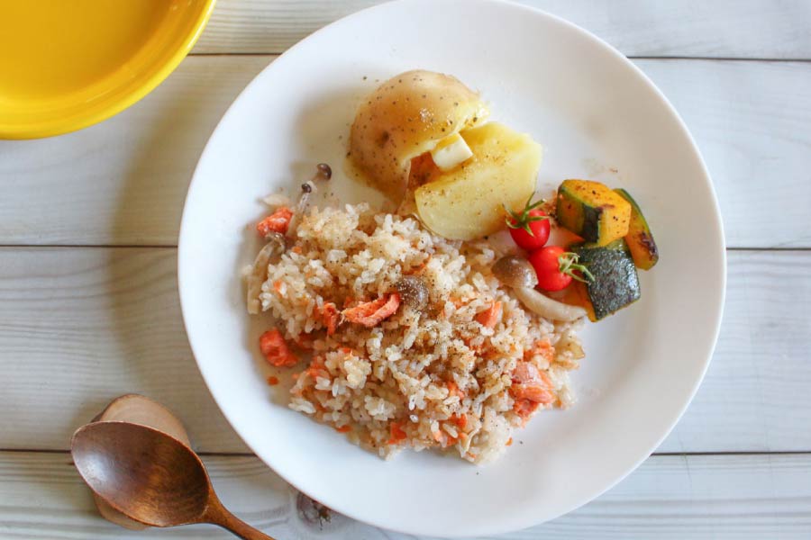 鮭ピラフとじゃがバター