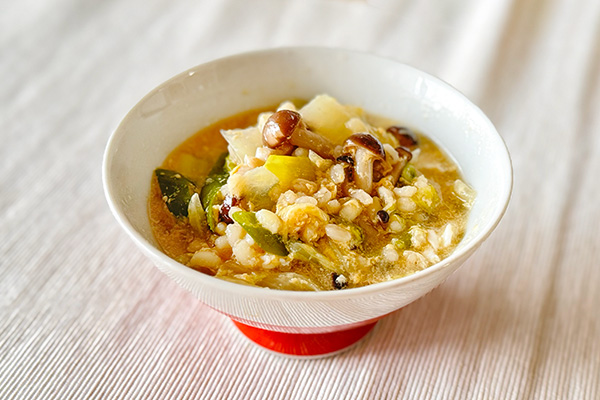 もち米ときのこの中華風雑炊