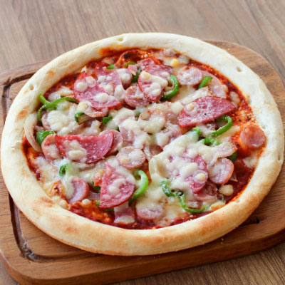 とっても気になるミックスピザ