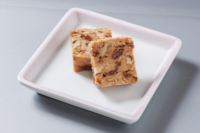 鶏胡桃レーズン松風